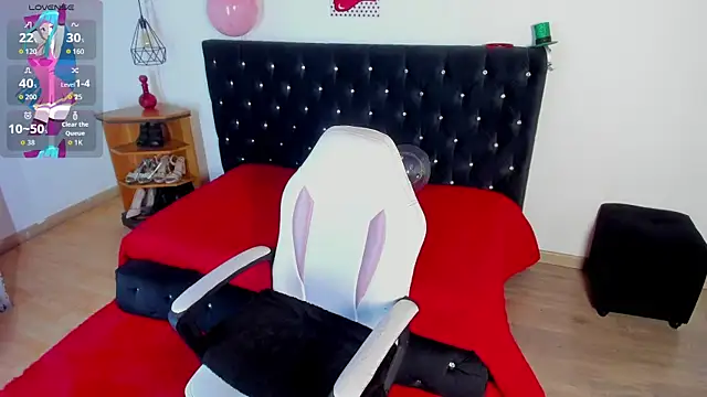 Aliciia cute1 online show from 17, 4, 2026