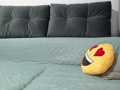  JustmeHere  online show from 18, 4, 2026