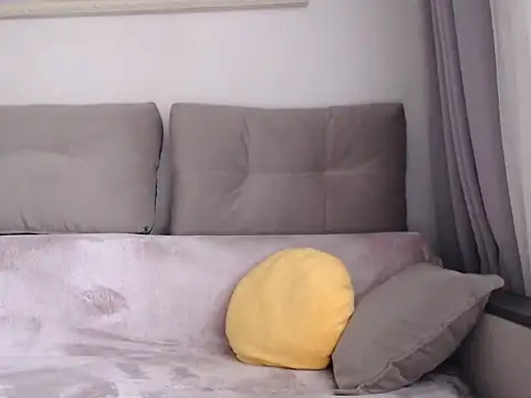  JustmeHere  online show from 8, 4, 2026