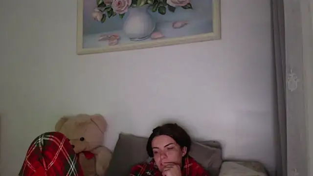  JustmeHere  online show from 21, 11, 2025