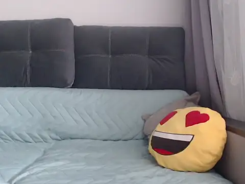  JustmeHere  online show from 16, 4, 2026