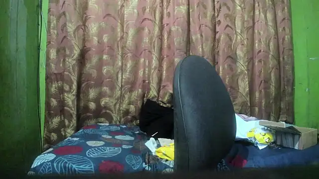 Snapshot of Brenda_Smith69 chatting on 17, 11, 2025 Brenda Smith69 online show from 17, 11, 2025