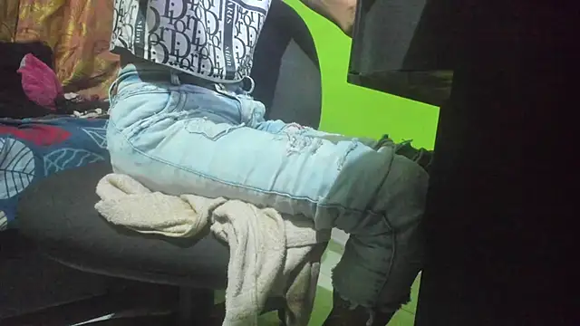 Snapshot of Brenda_Smith69 chatting on 11, 11, 2025 Brenda Smith69 online show from 11, 11, 2025