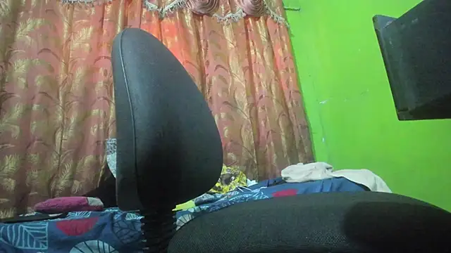 Snapshot of Brenda_Smith69 chatting on 2, 11, 2025 Brenda Smith69 online show from 2, 11, 2025