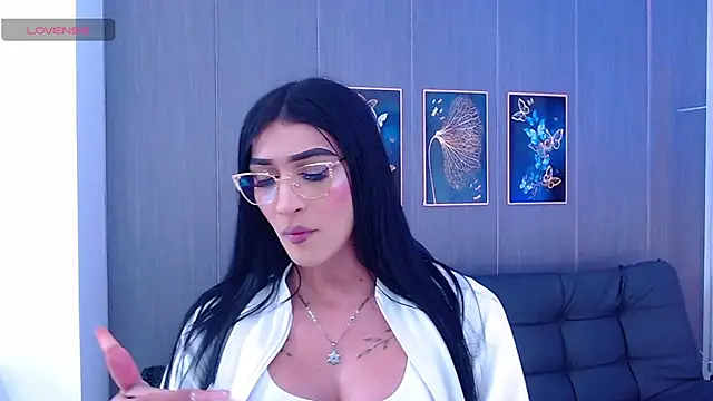 Snapshot of Evelynn_sex_ chatting on 10, 10, 2025 Evelynn sex online show from 10, 10, 2025