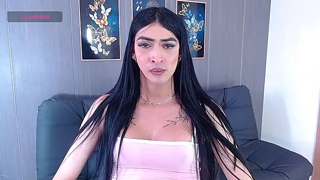 Snapshot of Evelynn_sex_ chatting on 12, 11, 2025 Evelynn sex online show from 12, 11, 2025