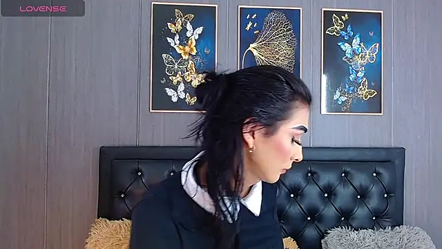 Evelynn sex  online show from 14, 2, 2025