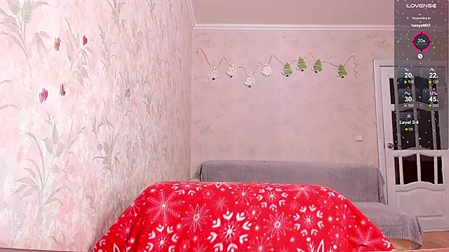 Snapshot of Snowgirl_ chatting on 25, 12, 2024 Snowgirl online show from 25, 12, 2024