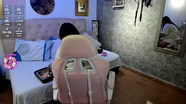Daring  natasha  online show from 20, 3, 2025