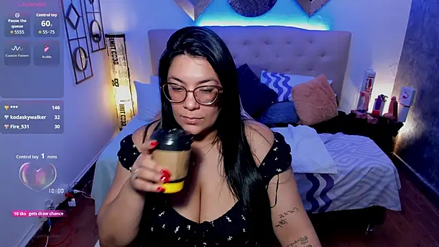 Daring  natasha  online show from 10, 9, 2025
