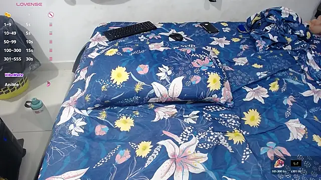 Snapshot of Uzziah_Sabag chatting on 27, 11, 2025 Uzziah Sabag online show from 27, 11, 2025