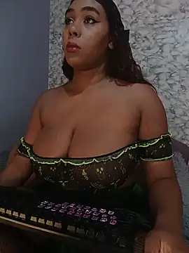 Morochaa-fire online show from 18, 10, 2025