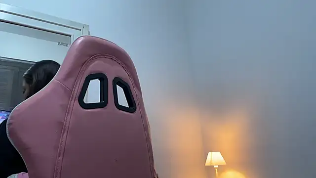 SweetPaige  online show from 22, 10, 2025