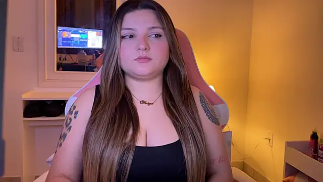 SweetPaige  online show from 15, 9, 2025