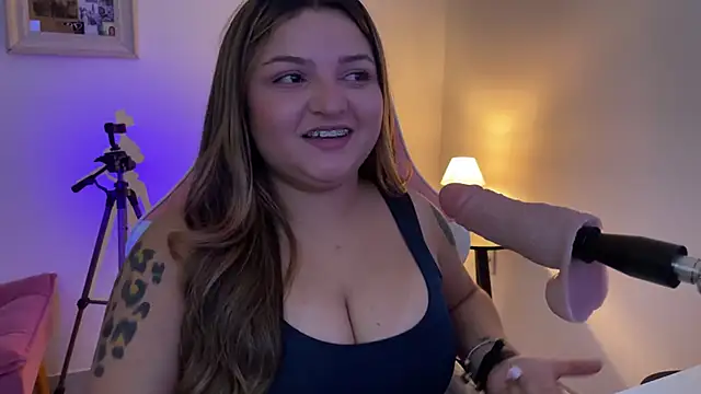 SweetPaige  online show from 22, 3, 2026