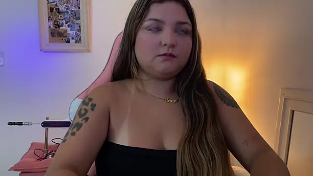 SweetPaige  online show from 16, 1, 2026