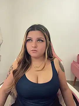 SweetPaige  online show from 13, 5, 2026