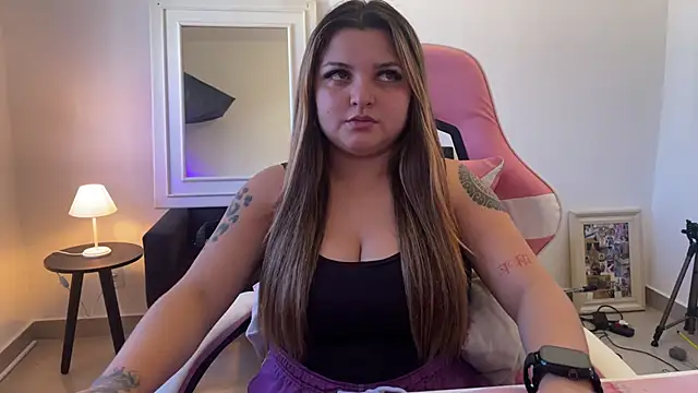 SweetPaige  online show from 22, 4, 2026