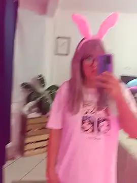 Snapshot of Celestte22 chatting on 9, 11, 2025 Celestte22 online show from 9, 11, 2025