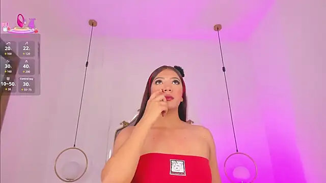 Snapshot of Pushaina__ chatting on 29, 10, 2025 Pushaina online show from 29, 10, 2025