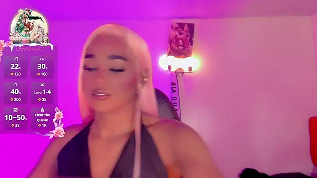 naomy  xx online show from 17, 12, 2025