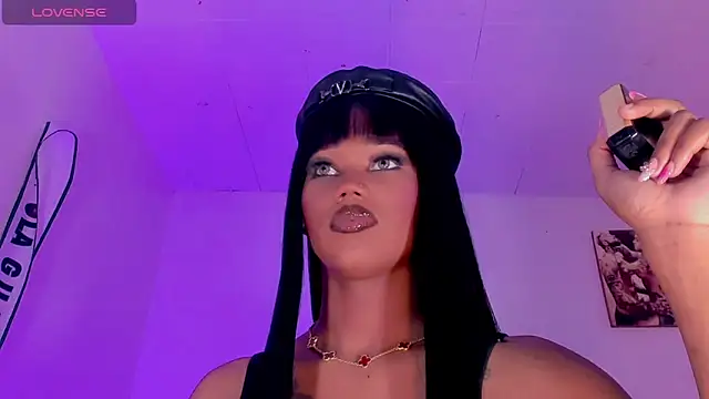 naomy  xx online show from 26, 10, 2025