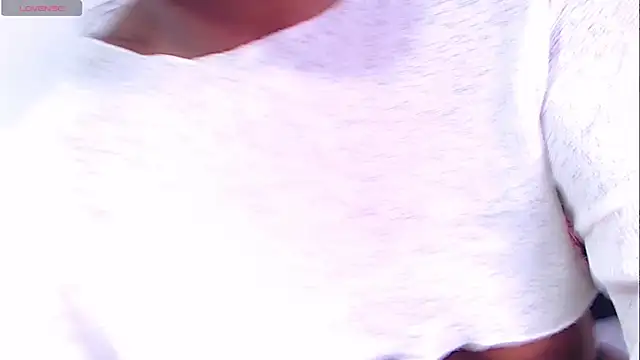 ItsVenuss online show from 17, 4, 2026