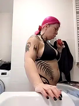 divine eve online show from 13, 10, 2025