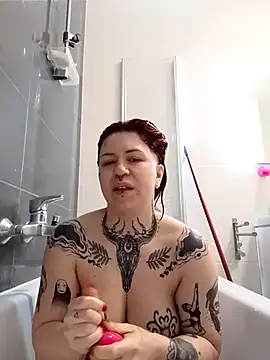 divine eve online show from 16, 4, 2026