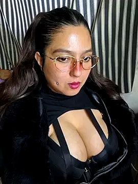 Derry Cooper online show from 1, 3, 2026