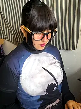 Derry Cooper online show from 5, 3, 2026