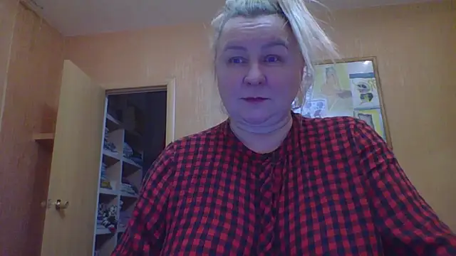 mira robinsonnn online show from 22, 2, 2026