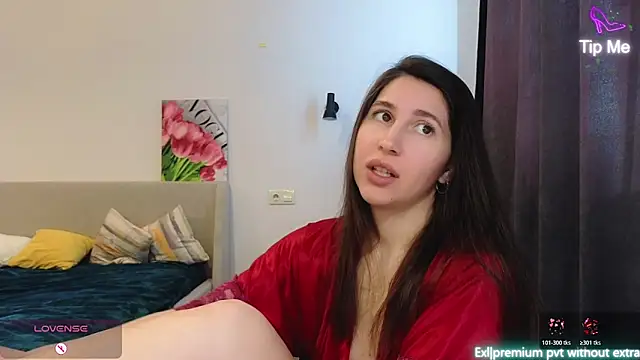 Snapshot of marrycolins chatting on 30, 4, 2026 marrycolins online show from 30, 4, 2026