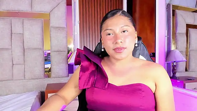 LinnaGardenia online show from 4, 3, 2026