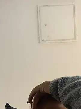 LinnaGardenia online show from 17, 3, 2025