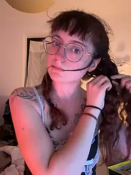  foxygirl  online show from 3, 3, 2025