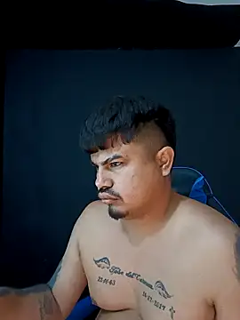 Snapshot of DickMasterfindom chatting on 23, 4, 2026 DickMasterfindom online show from 23, 4, 2026