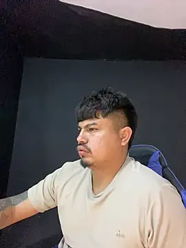 Snapshot of DickMasterfindom chatting on 30, 4, 2026 DickMasterfindom online show from 30, 4, 2026