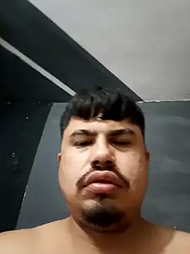 Snapshot of DickMasterfindom chatting on 17, 11, 2025 DickMasterfindom online show from 17, 11, 2025