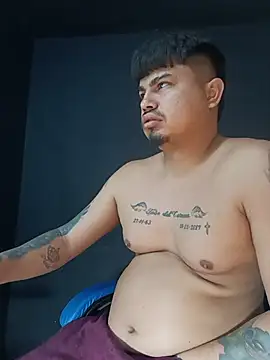 Snapshot of DickMasterfindom chatting on 25, 5, 2026 DickMasterfindom online show from 25, 5, 2026