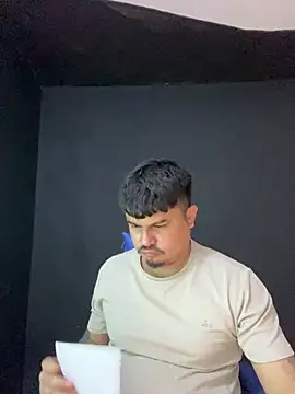 Snapshot of DickMasterfindom chatting on 29, 4, 2026 DickMasterfindom online show from 29, 4, 2026