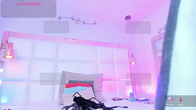 Jhonny-Blake online show from 7, 4, 2026