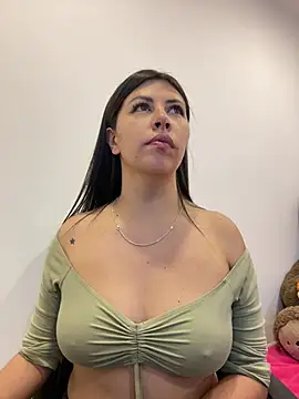 Alanna atm  online show from 25, 4, 2026