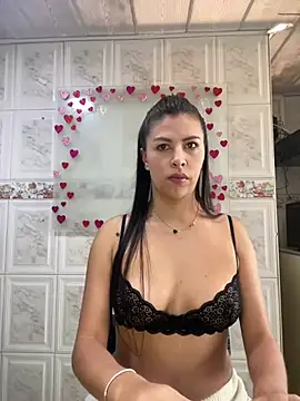 Snapshot of Alanna_atm_ chatting on 18, 2, 2025 Alanna atm online show from 18, 2, 2025