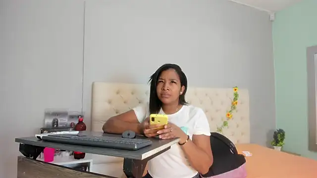 nami sam01 online show from 26, 2, 2025