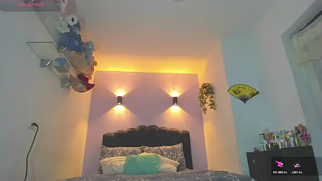 Snapshot of Sofia_Clauss_ chatting on 27, 5, 2026 Sofia Clauss online show from 27, 5, 2026