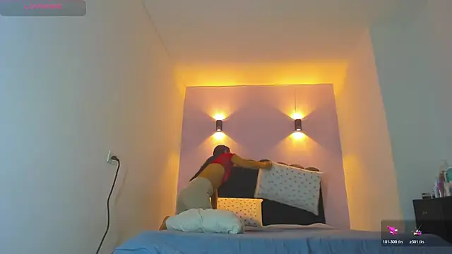 Sofia Clauss  online show from 23, 2, 2026