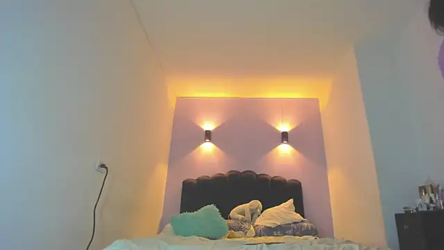 Snapshot of Sofia_Clauss_ chatting on 3, 5, 2026 Sofia Clauss online show from 3, 5, 2026
