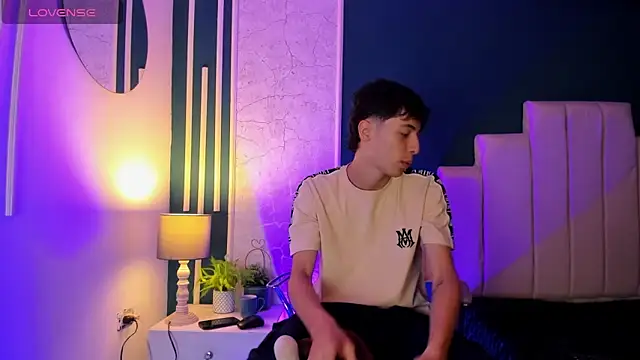 AlessandroDybala online show from 14, 2, 2025