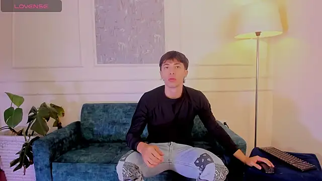 AlessandroDybala online show from 6, 11, 2025